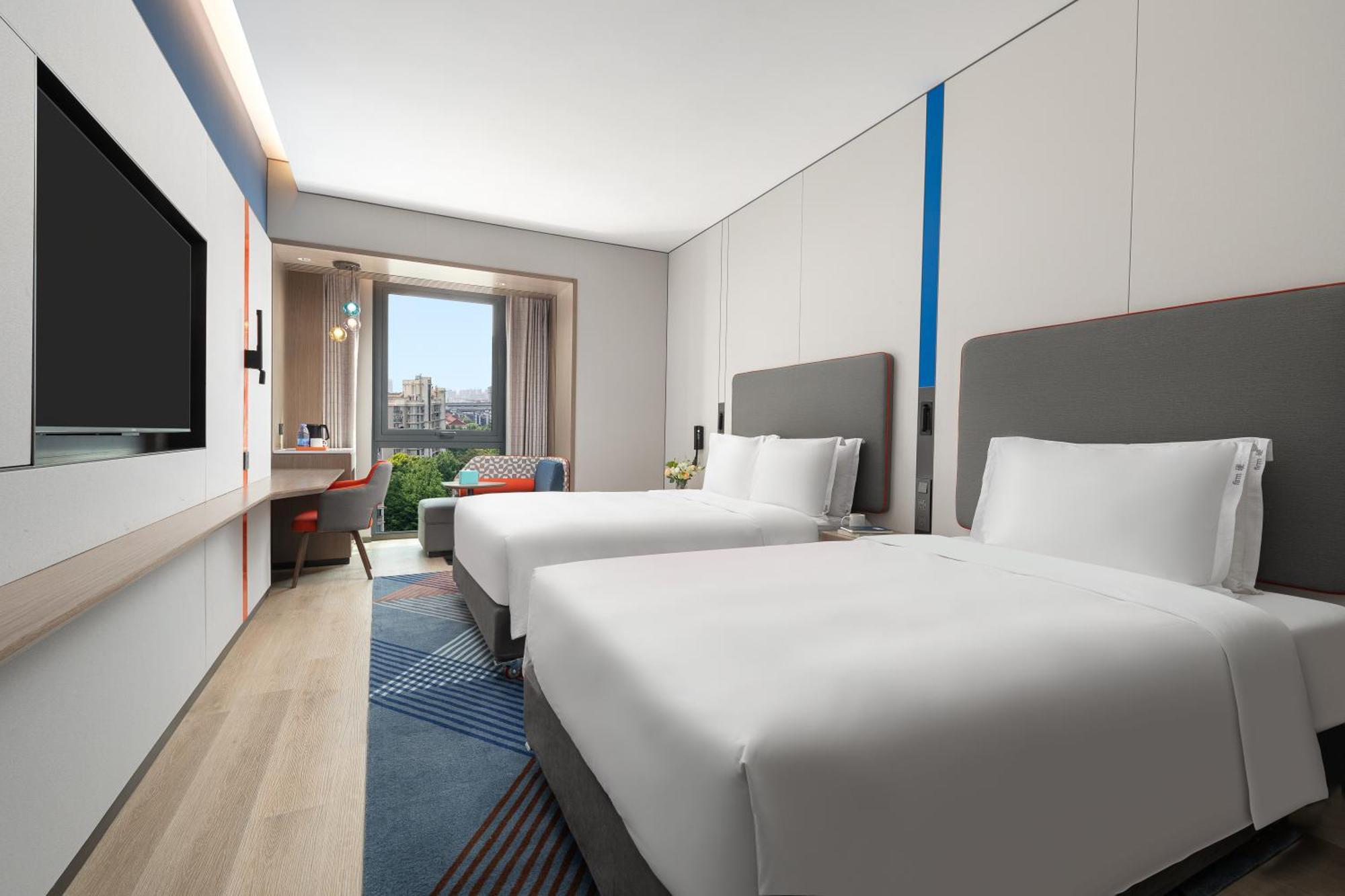 Holiday Inn Express Changfeng Park Shanghai Extérieur photo